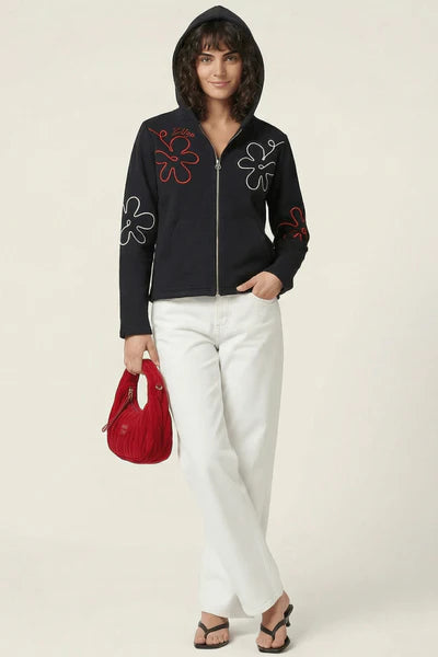 Chaqueta negra con flores Lolitas 1