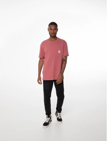 CAMISETA PROTEST HOMBRE CON BOLSILLO 2