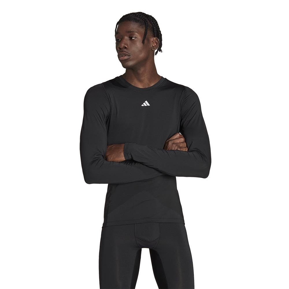 CAMISETA ADIDAS TECHFIT TÉCNICA NGR 1