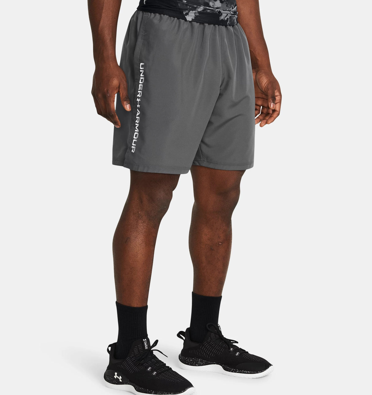 BERMUDA UNDER ARMOUR WOVEN WORDMARK GRS 2