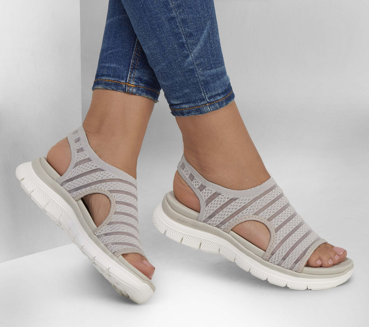 SANDALIA SKECHERS FLEX APPEAL 4.0 BEIGE 1