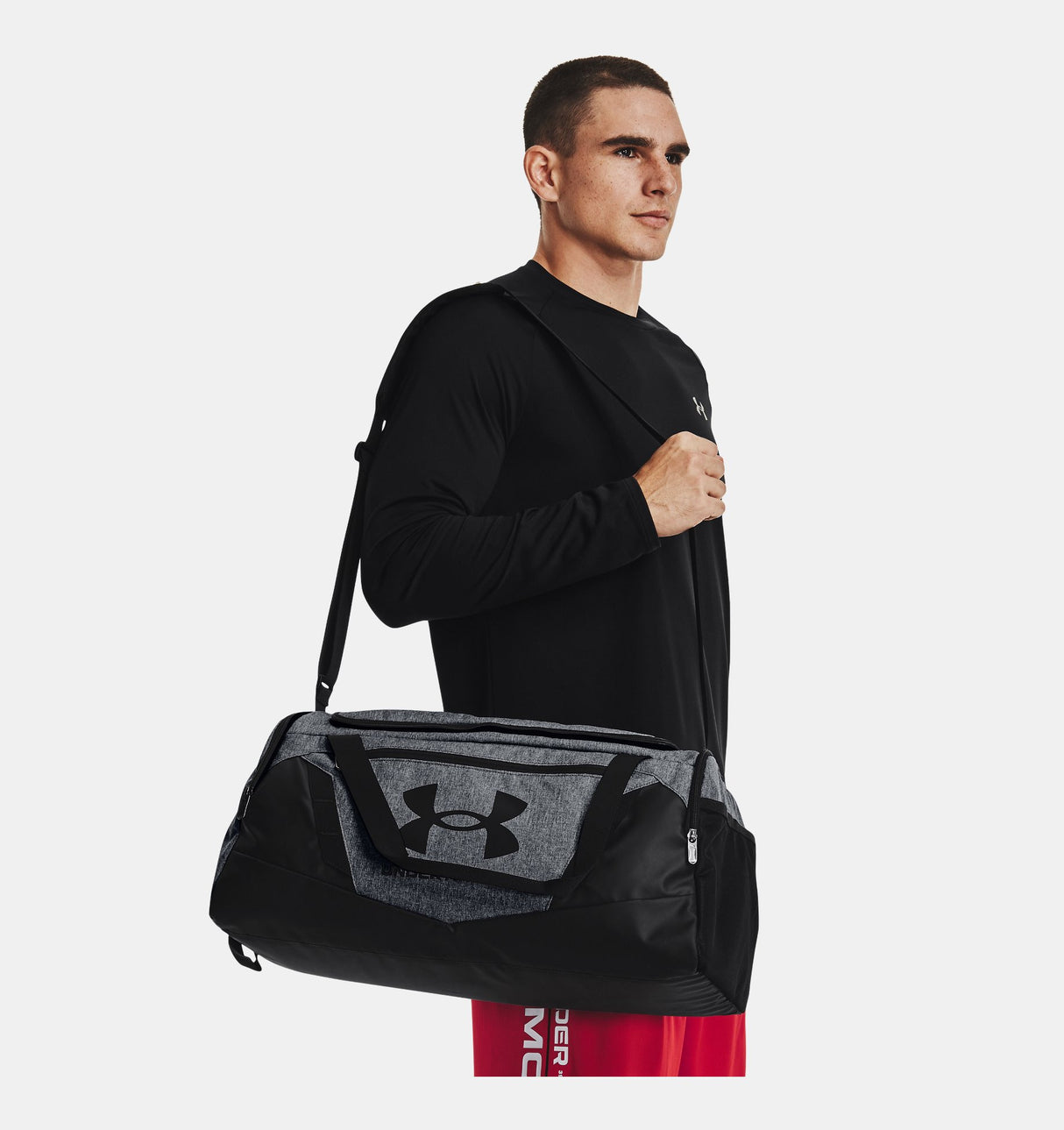 BOLSA DEPORTE PEQUEÑA UA UNDENIABLE 5.0 NGR/GRIS 1