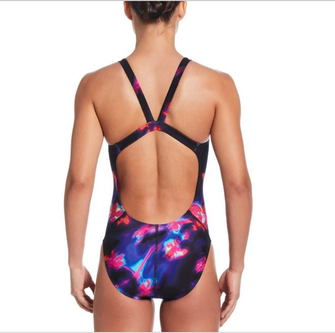 BAÑADOR PISCINA SRA NIKE NEGRO 2