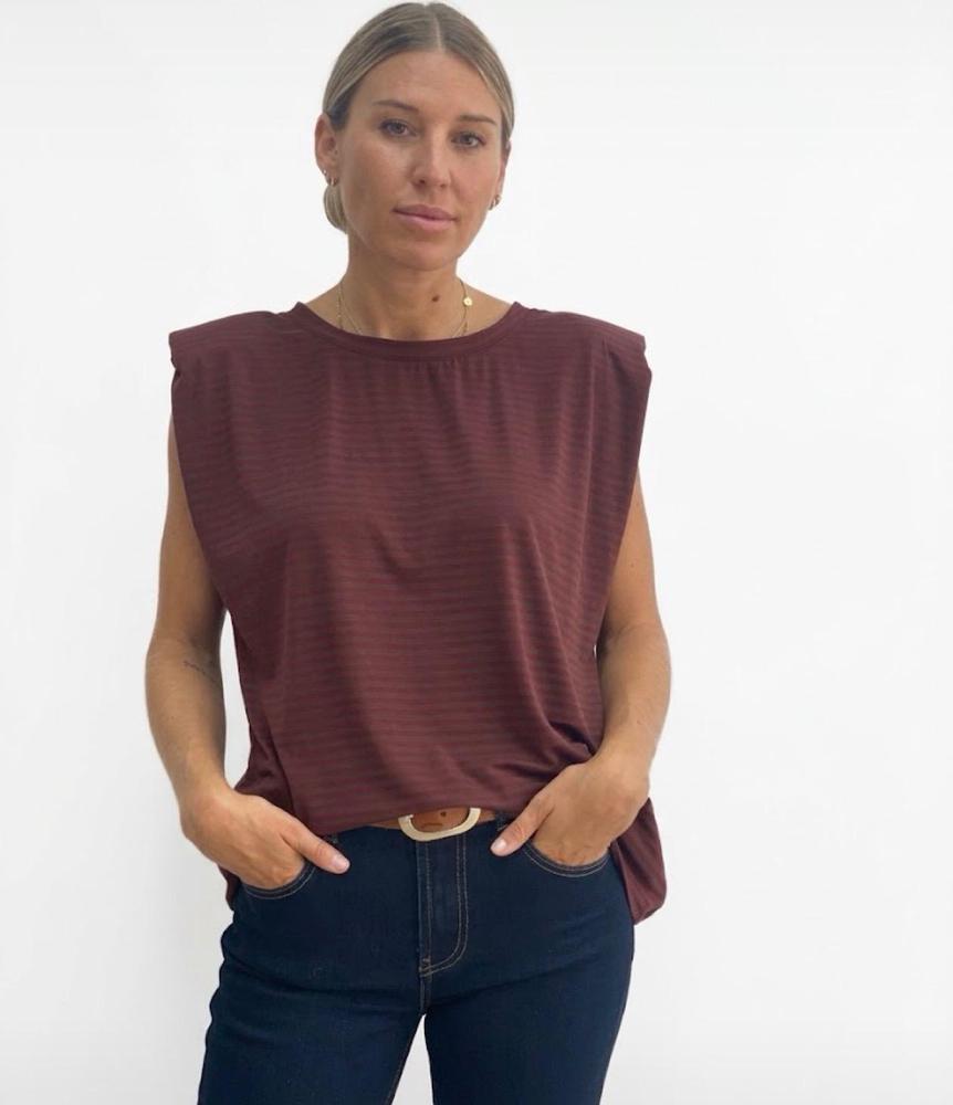 Camiseta Hombreras, burdeos 1