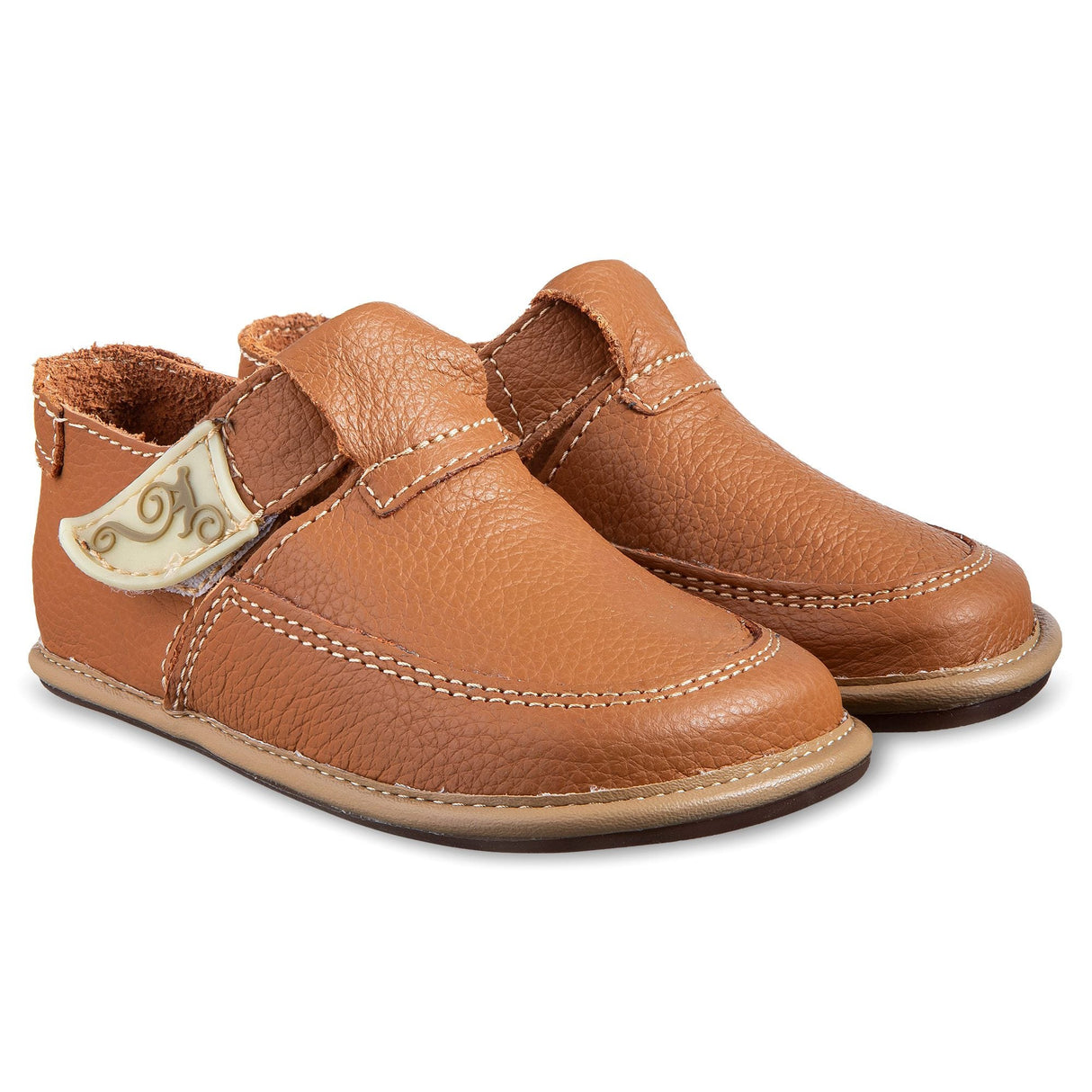 Calzado respetuoso en piel modelo Lulu Camel 1