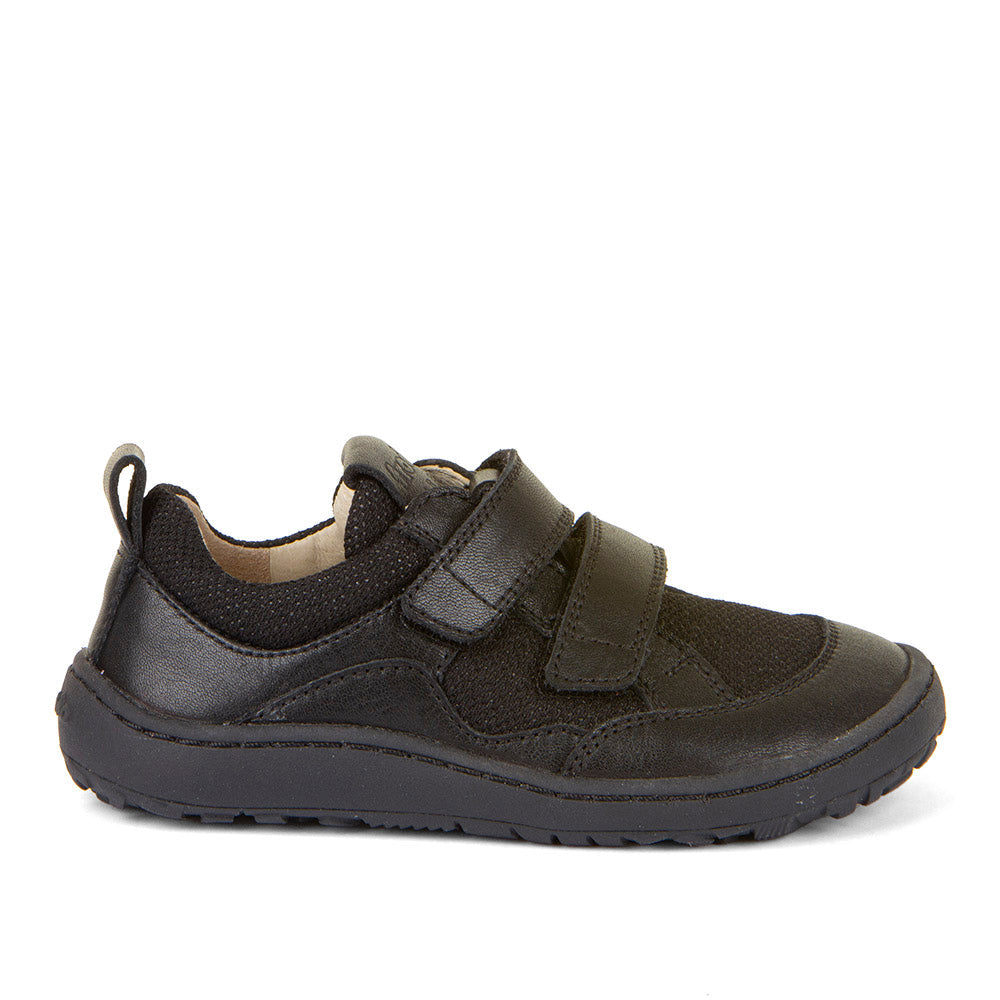 Zapatilla respetuosa modelo Alex en color Negro 1