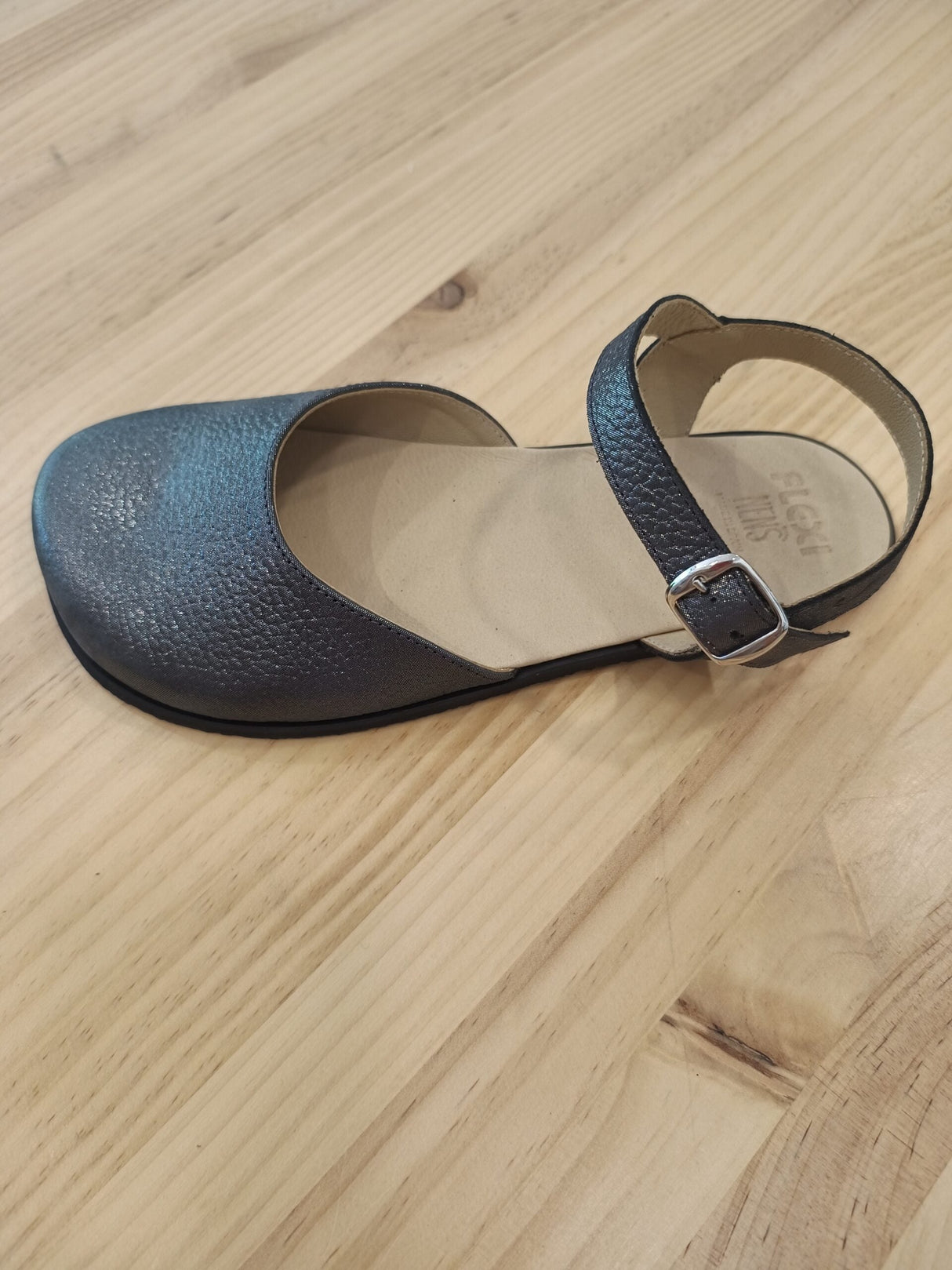 Valenciana barefoot Purpur Negro 1