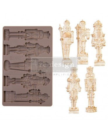 Molde PRIMA FINNABAIR Wooden Nutcracker 12.8x20.48cm 1