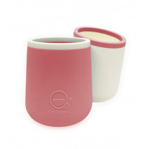 Vasos infantiles de silicona rosa y blanco smikkels 1