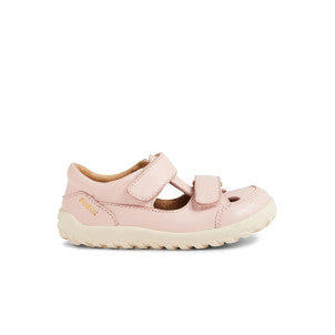 Sandalia troop cameo rosa step up bobux 1