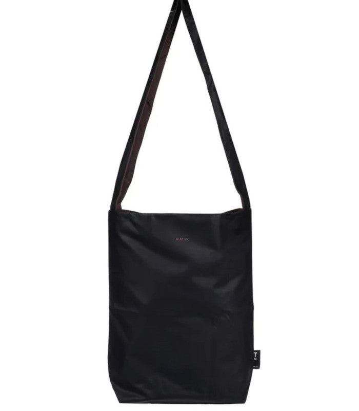 Bolso feel good bag black all of you tinne-mia 1