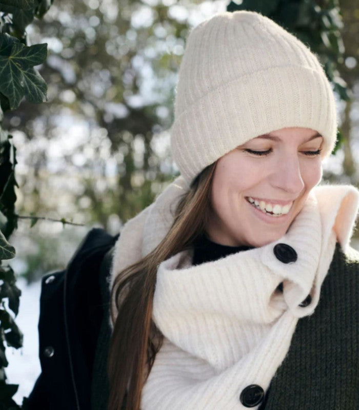 Gorro tuva beige chillouts 2