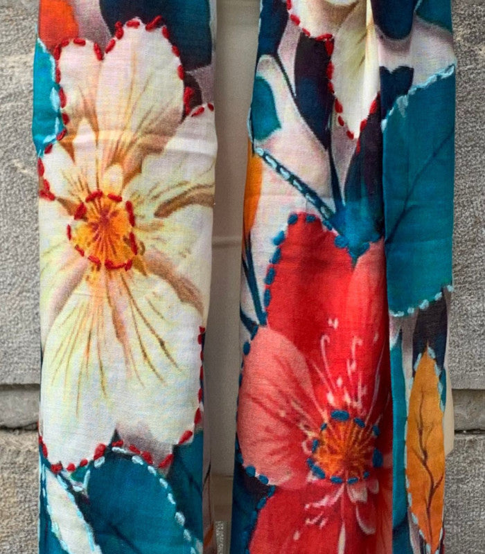 Fular clara bordado multicolor palombina 2