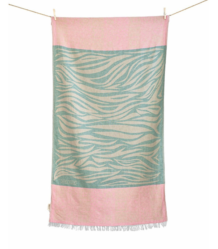 Toalla de playa mathraki pink aelia anna 1
