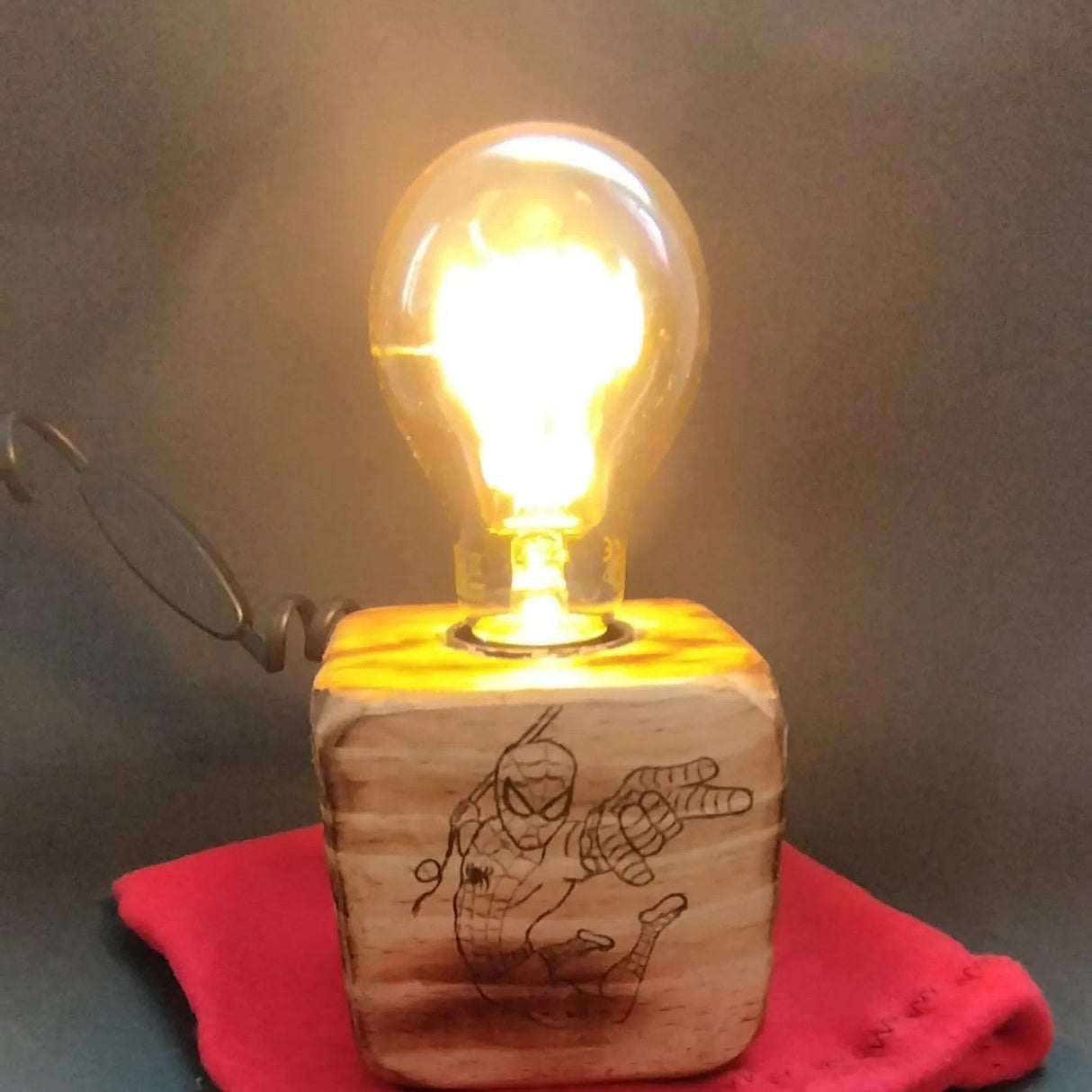 Lampara Spiderman - Dendago