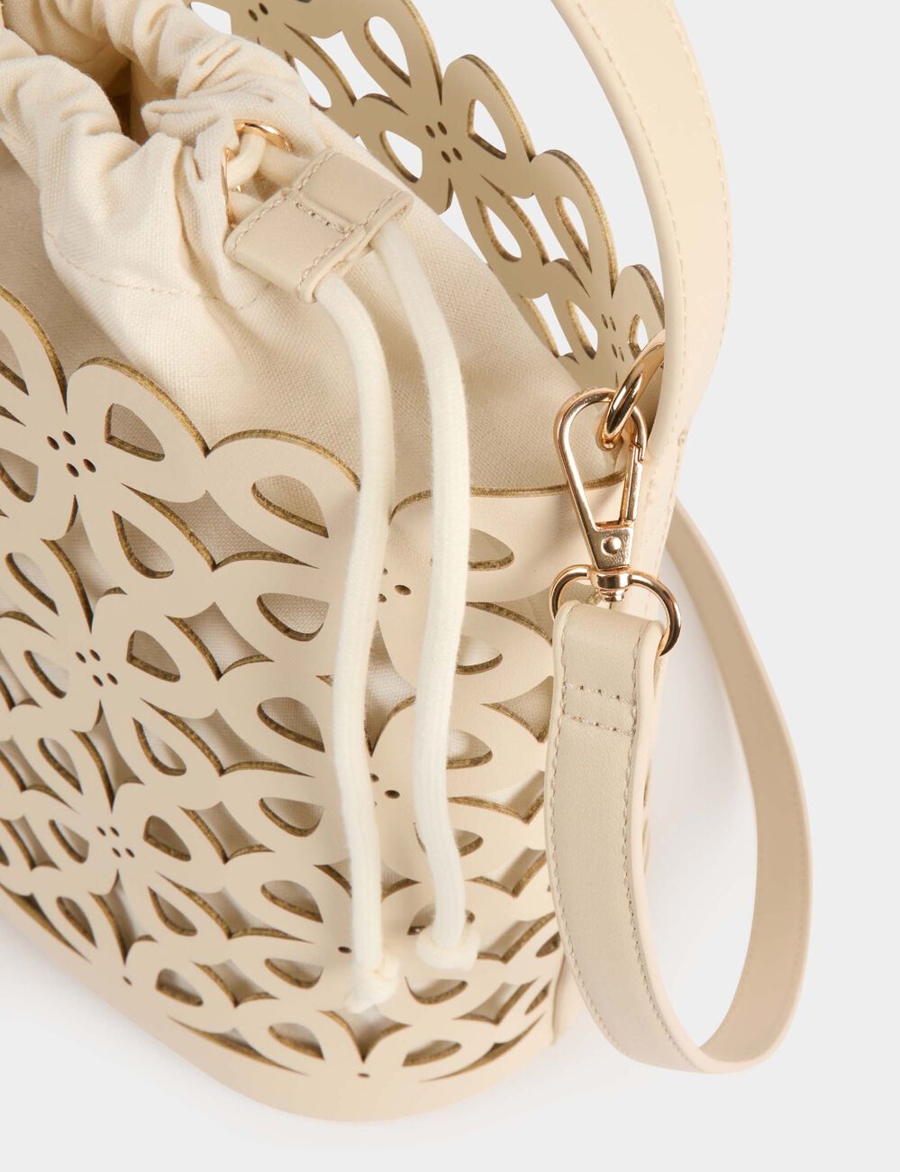 Bolso tipo cubo troquelado Morgan