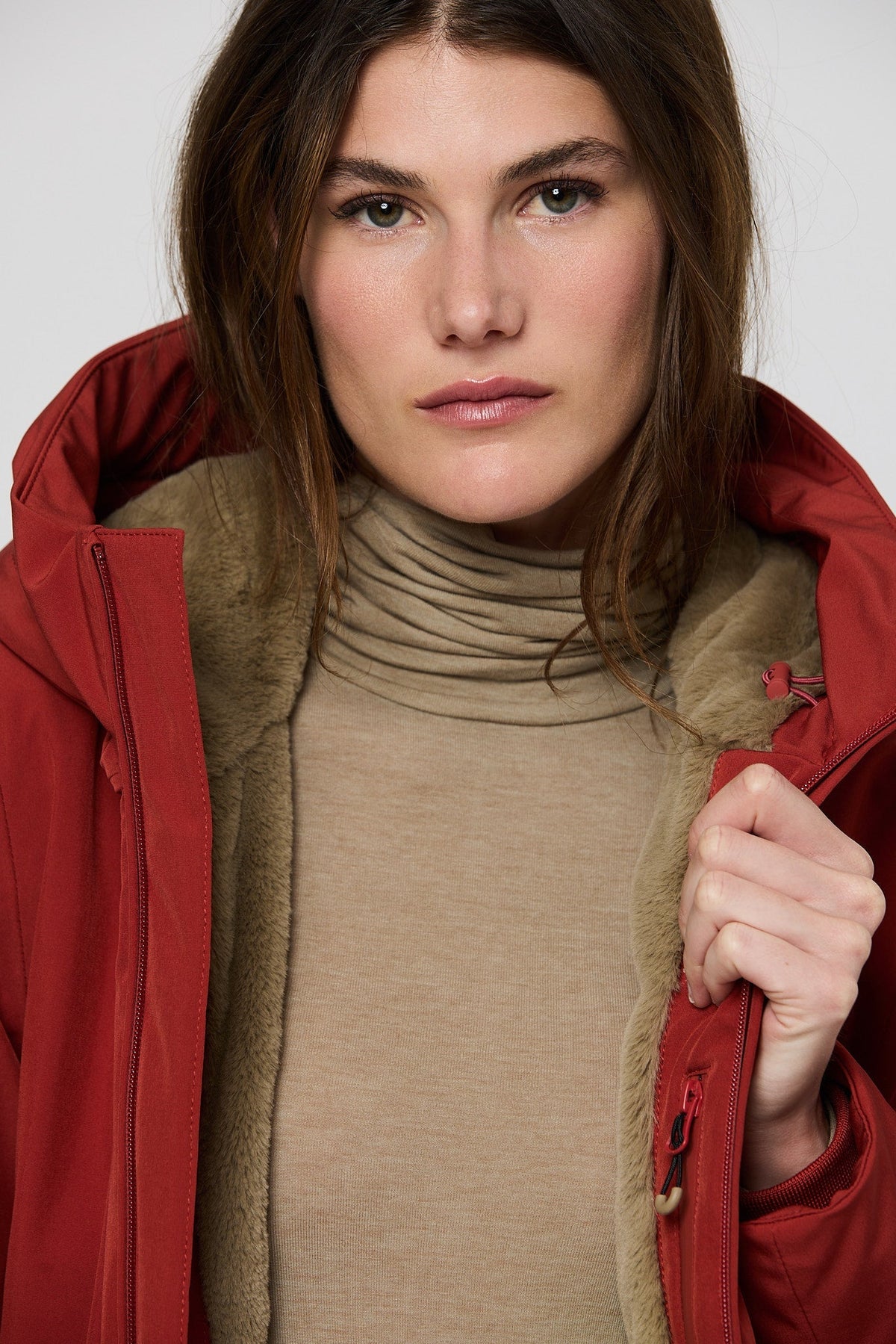 TANTÄ RAINWEAR CHAQUETA CORTA IMPERMEABLE RED OCHRE GRAUPEL
