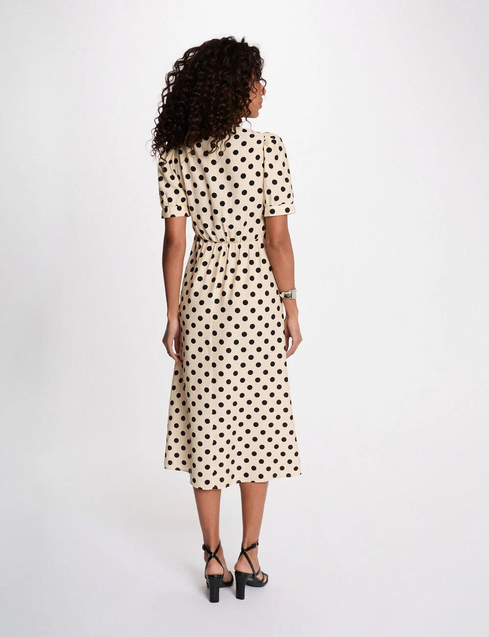 Vestido midi con mangas abullonadas Morgan