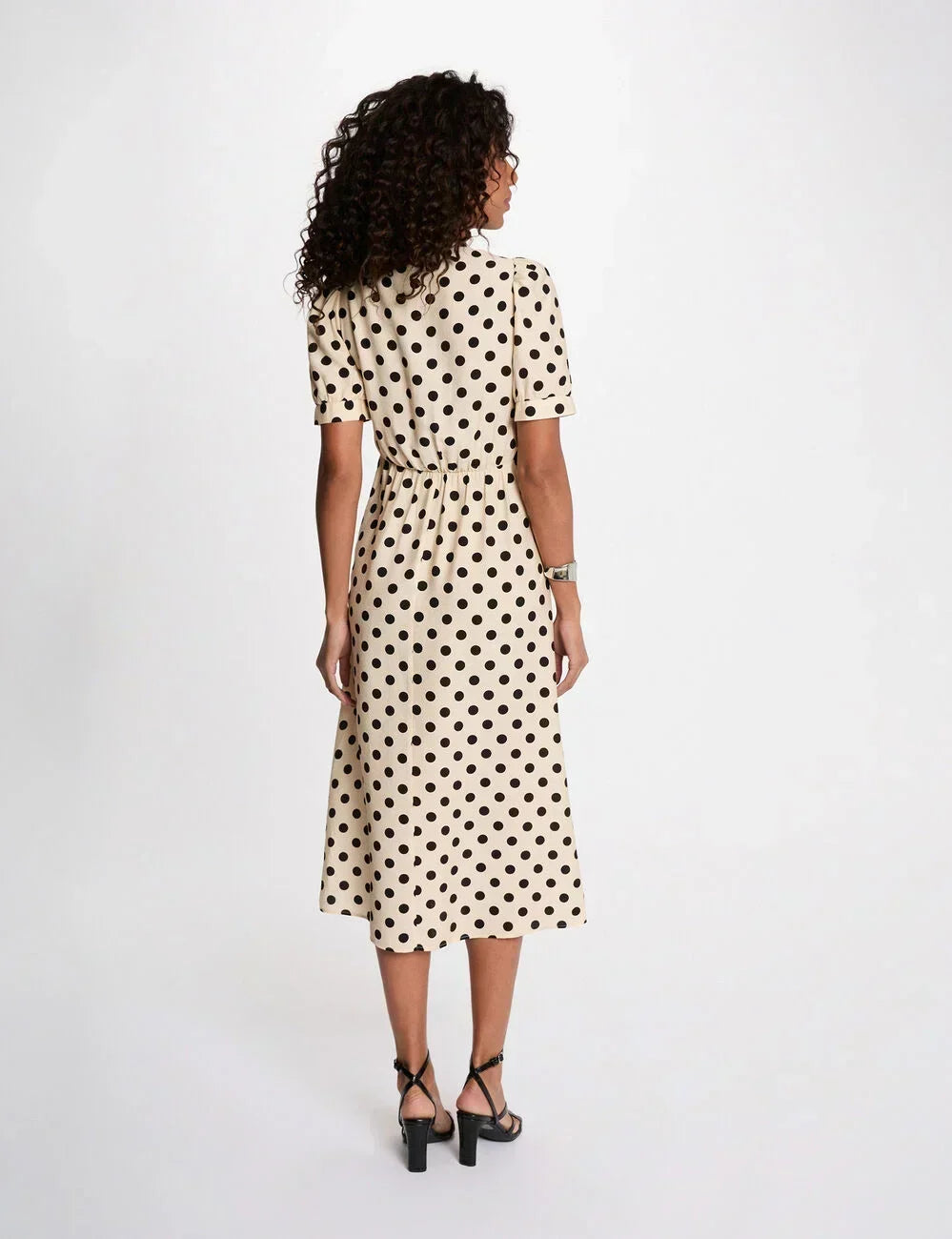 Vestido midi con mangas abullonadas Morgan
