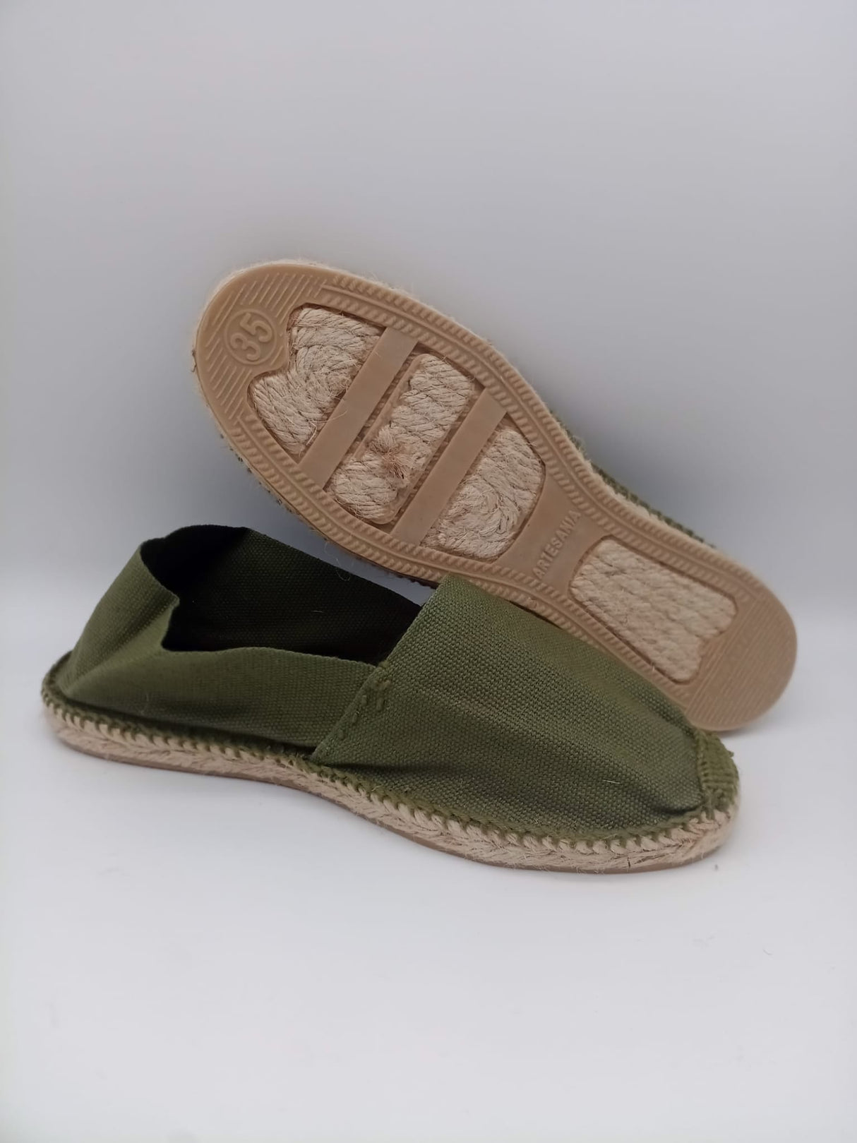 Alpargata plana color kaki