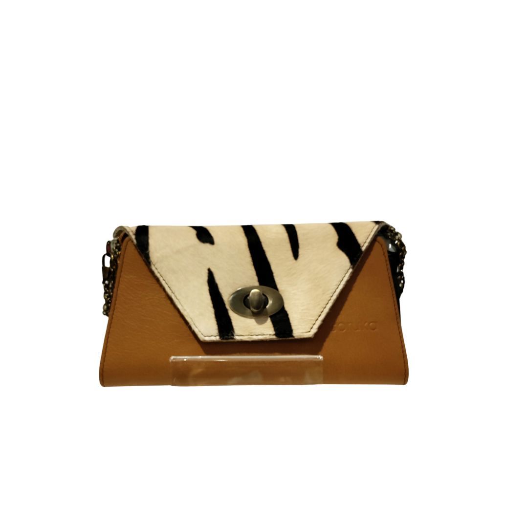 Bolso de piel Clutch Soruka 1