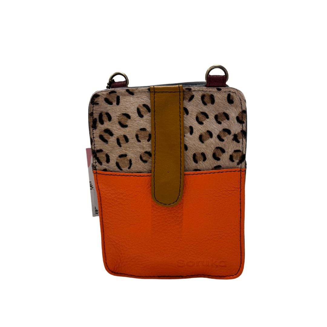 Bolso cruzado de piel Josie Soruka 1