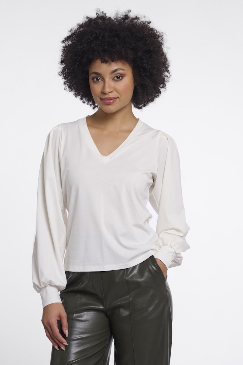 Camiseta blanco roto Ellora Rino&Pelle 1