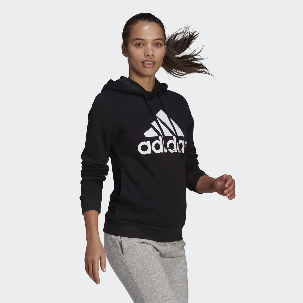 Sudadera Negra Adidas Capucha 1