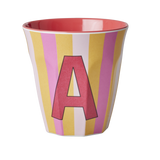Vaso con inicial