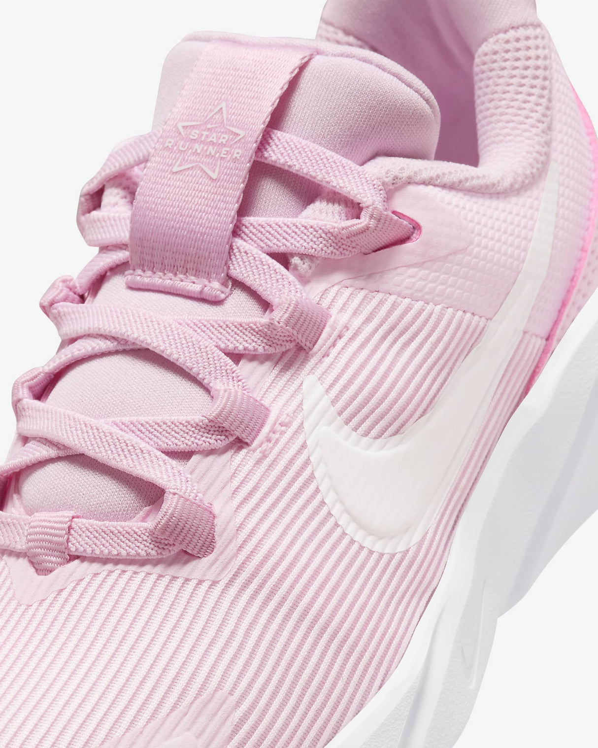 ZAPATILLA NIKE STAR RUNNER 4 ROSA 1