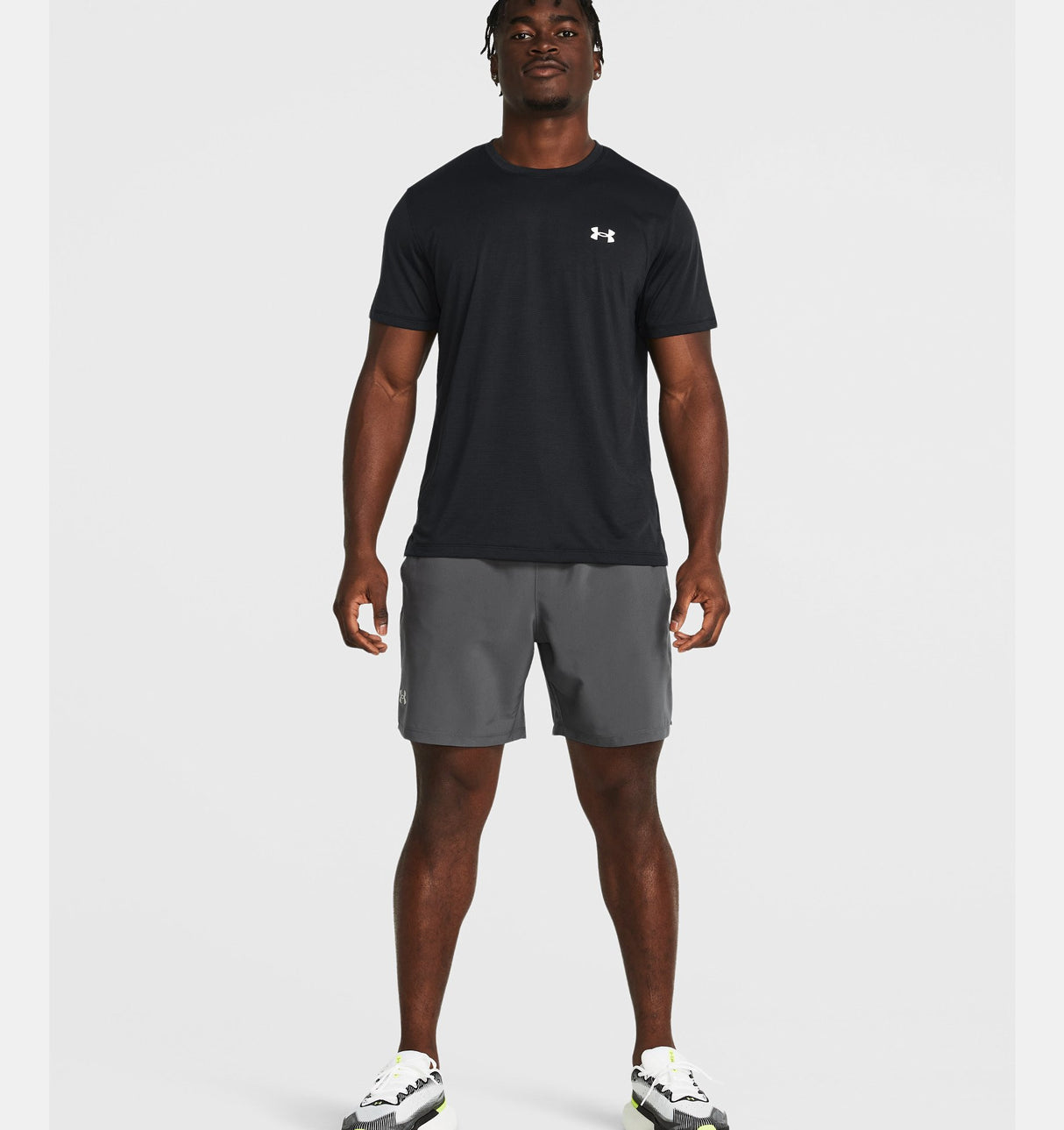 SHORT UNDER ARMOUR LAUNCH UNLINED 18CM GRS 1