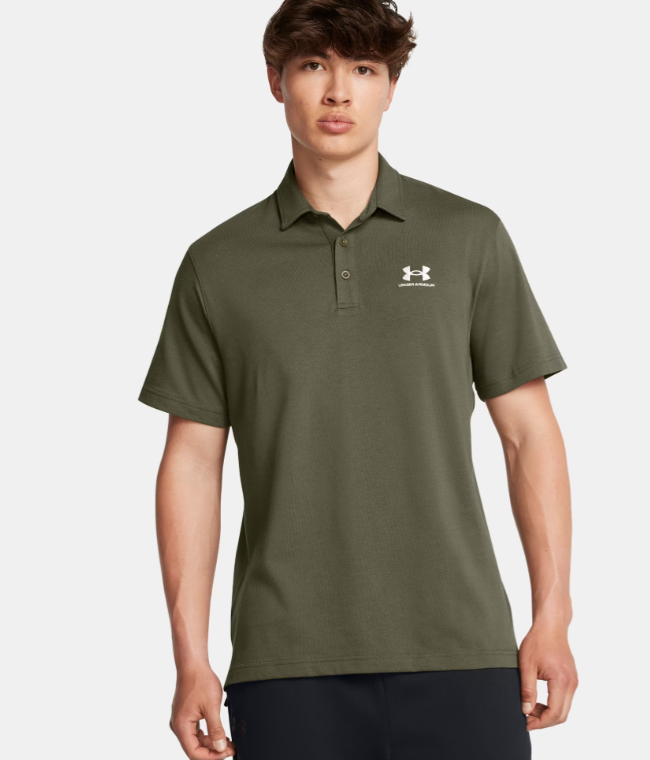 POLO CORTO LISO UNDER ARMOUR COLOR KAKI 1