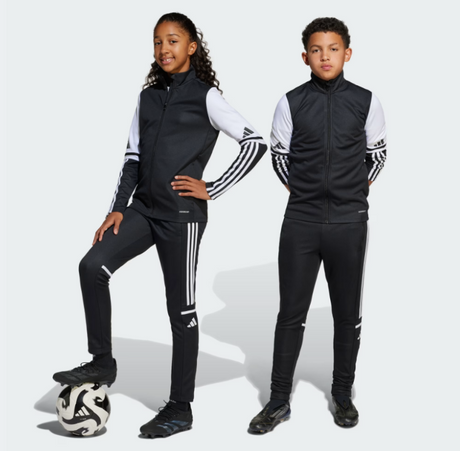 PANTALON DE CHANDALL DE NIÑO MARCA ADIDAS, ESTRECHO. COLOR NEGRO 2