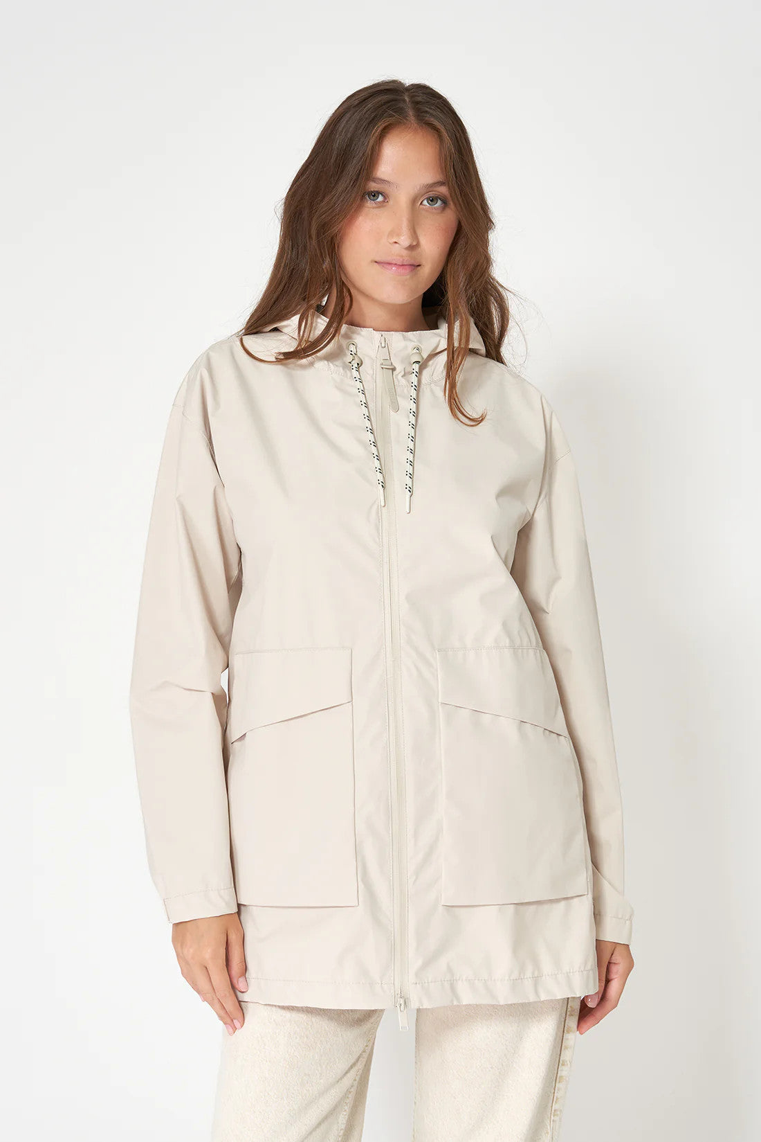 CHUBASQUERO BATELA BEIGE 2