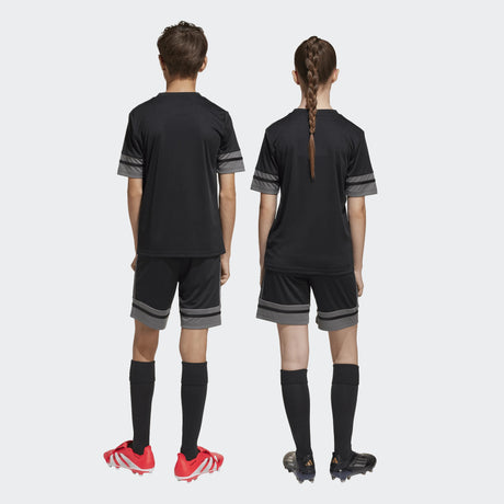 SHORT PARA NIÑ@ MARCA ADIDAS MODELO SQUADRA 25 COLOR NEGRO GRIS 2