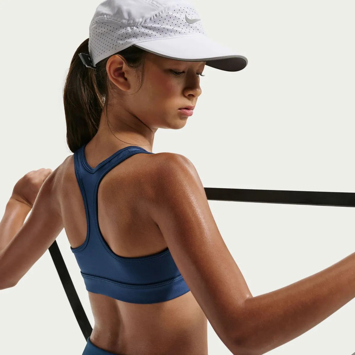 NIKE SWOOSH GIRLS' SPORTS BRA 2