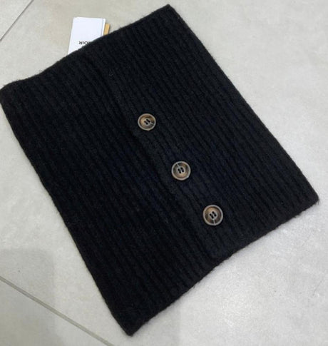 BUFANDA CUELLO NEGRO 1