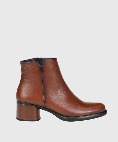 MAYA D9372 FLUCHOS 1