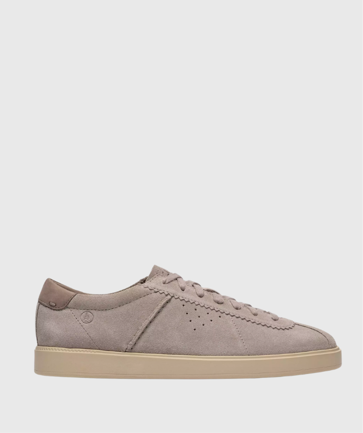 Clarks Lockford – Zapatillas casual de piel serraje beige para hombre 1