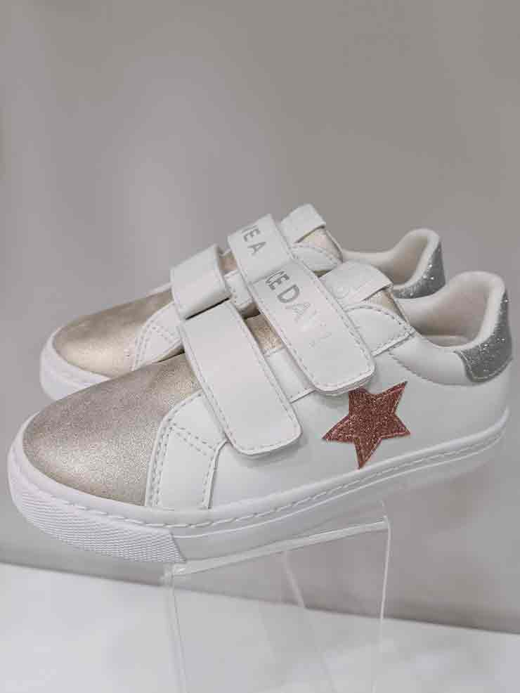 ZAPATILLA BLANCA VELCRO GIOSEPPO 1