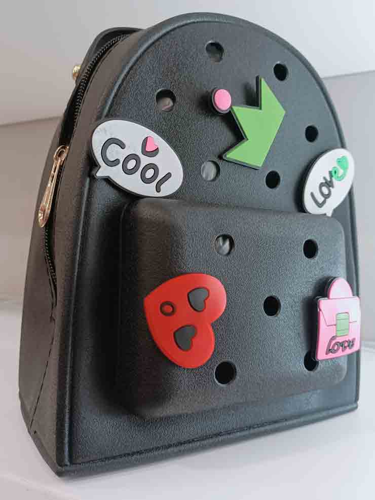 MOCHILA NEGRA CHICA FUN & FUN 1