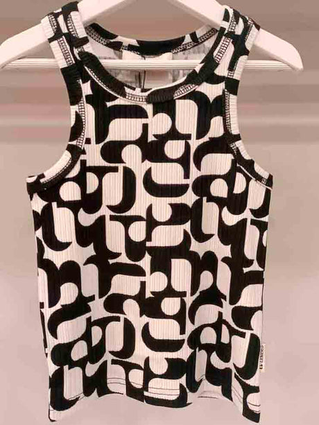 CAMISETA BLANCA Y NEGRA TIRANTE 1
