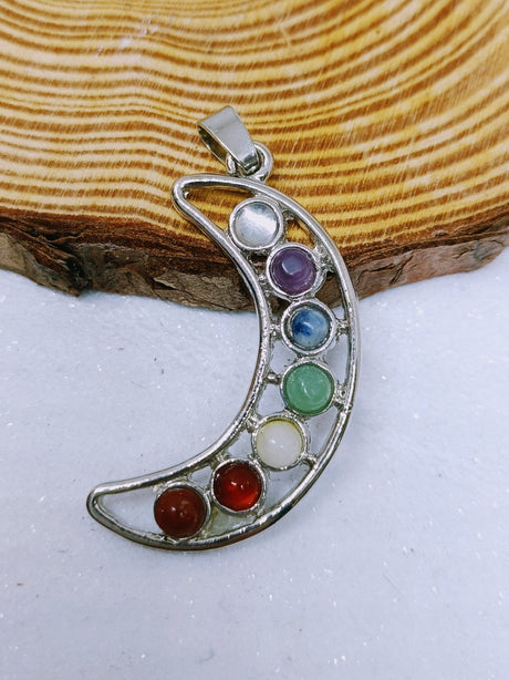 colgante luna 7 chakras 1