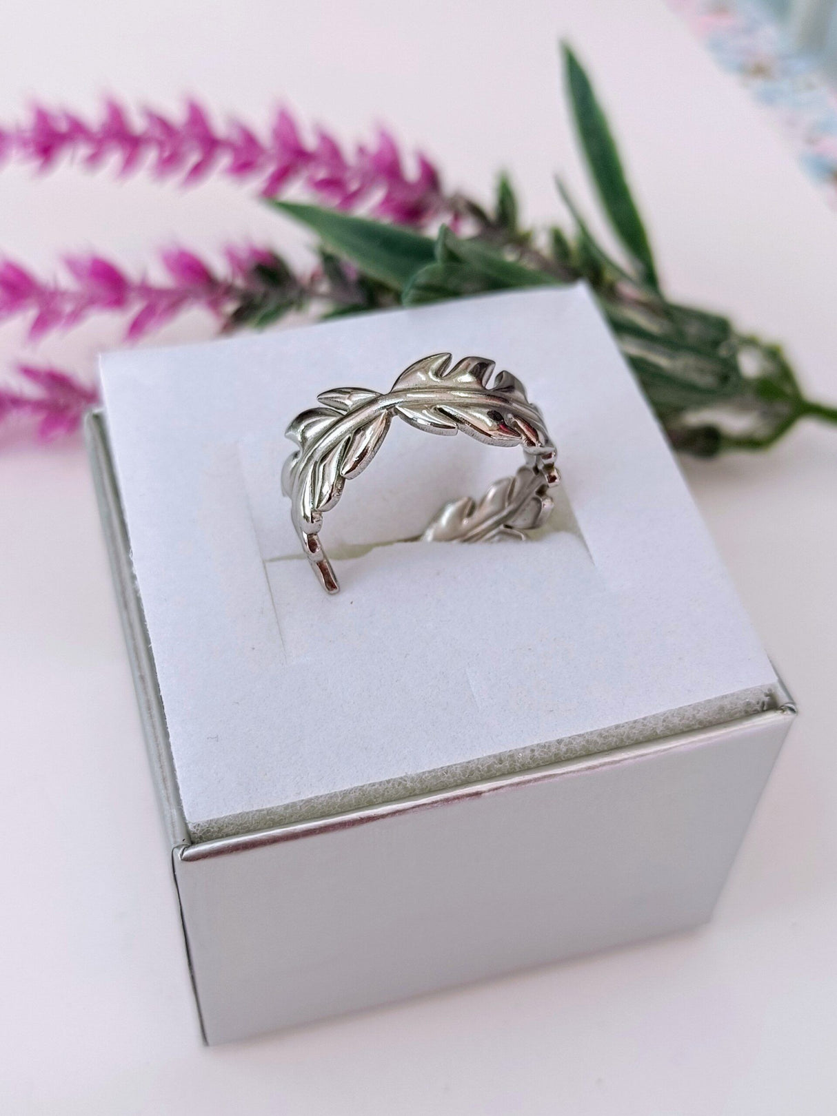 Anillo acero hiedra 1