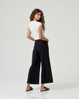 PANTALON CROP NEGRO SURKANA