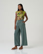Pantalon ancho verde botella Surkana