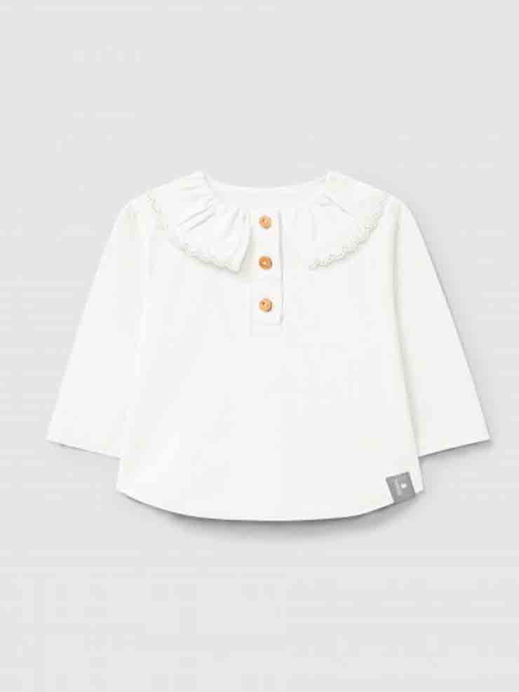 CAMISETA CUELLO PUNTILLA 1
