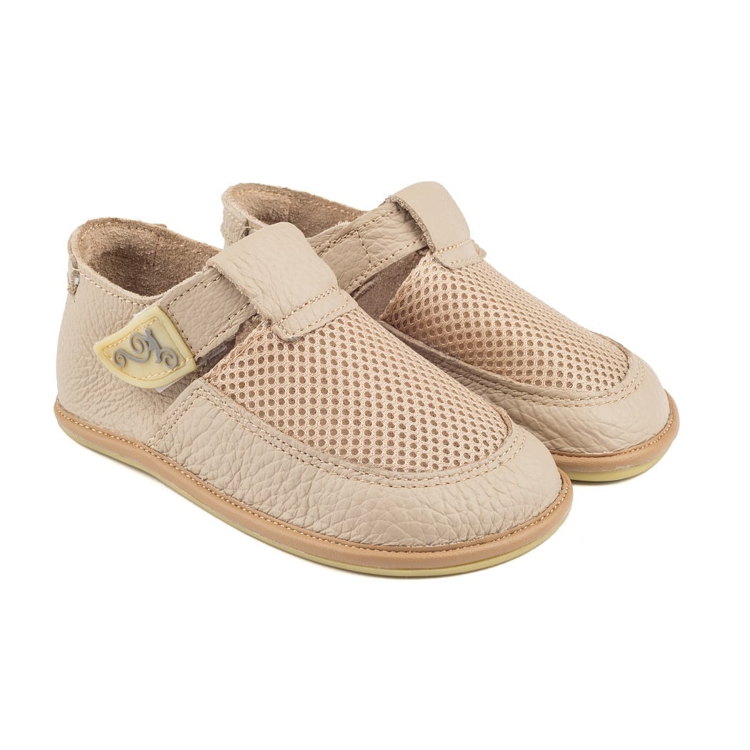 Calzado respetuoso en piel modelo Bebe Beige 1