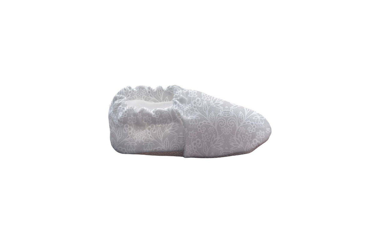Babucha respetuosa Laces 1