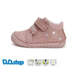 Zapatilla respetuosa repelente al agua color Rosa con Corazones 1